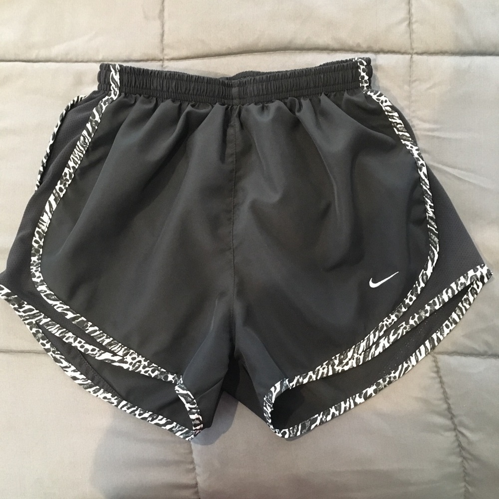 ❌ SOLD ❌ Nike Tempo Shorts